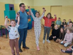 b_1024_768_0_00_images_2023_2024_WYDARZENIA_Ulman_427689257_858708316057118_2682246577285669969_n